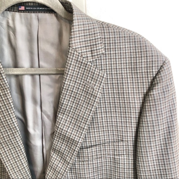 Hart Schafner Marx mens’ plaid suit jacket. - Picture 2 of 12